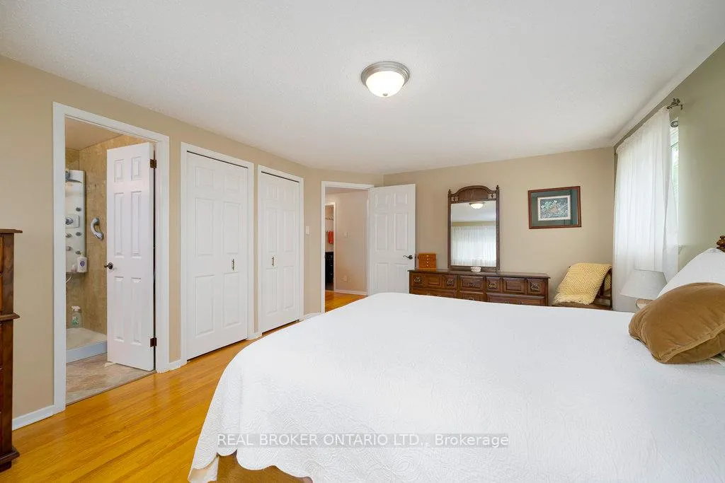 Photo 508 of 31 Oakhurst Crescent, Ottawa, Blackburn Hamlet — HOMEH