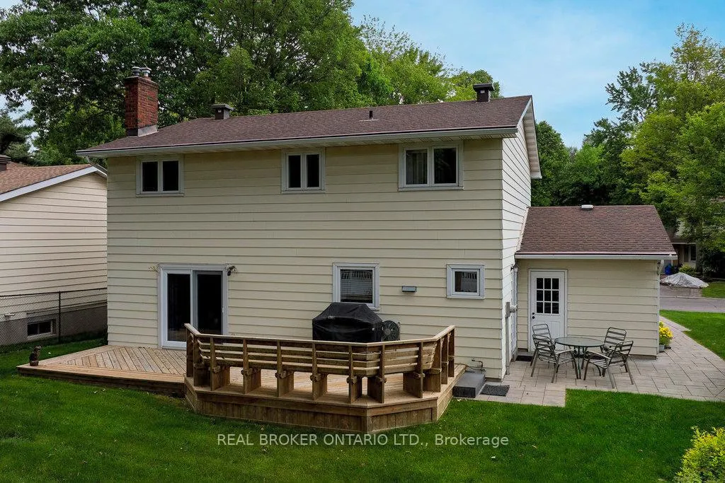 Photo 890 of 31 Oakhurst Crescent, Ottawa, Blackburn Hamlet — HOMEH