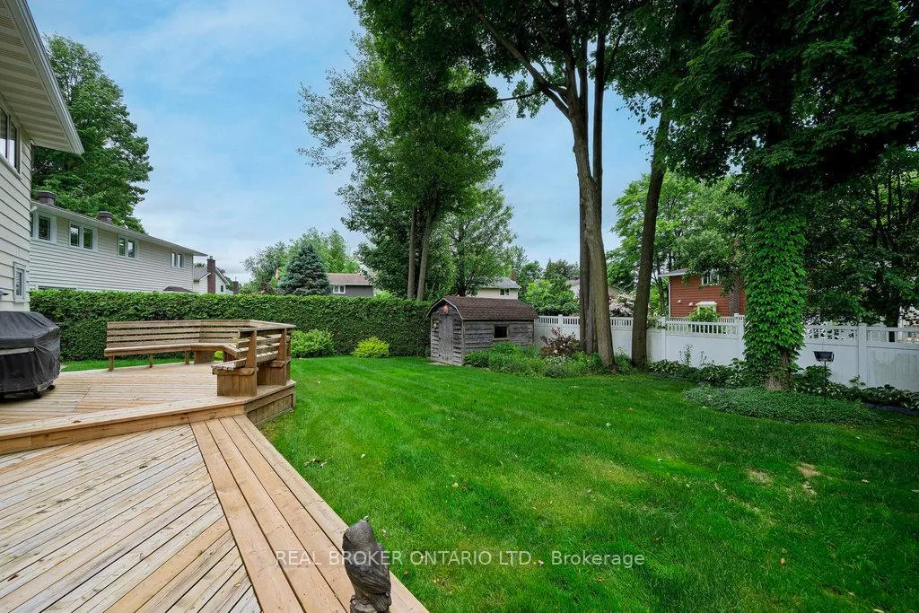 Photo 963 of 31 Oakhurst Crescent, Ottawa, Blackburn Hamlet — HOMEH