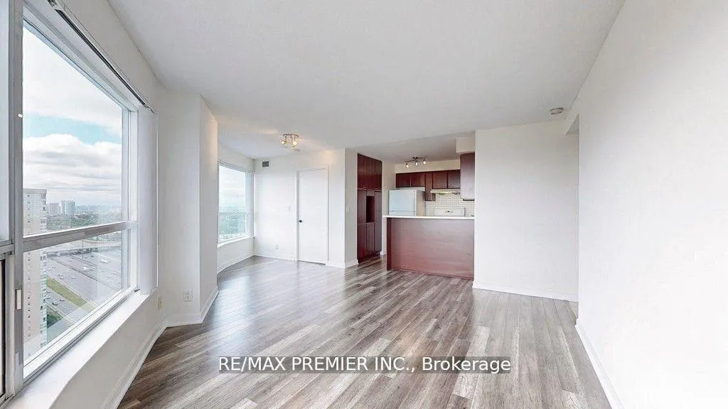 Photo 3 of Unit 3010, 36 Lee Centre Drive, Scarborough, Woburn — HOMEH