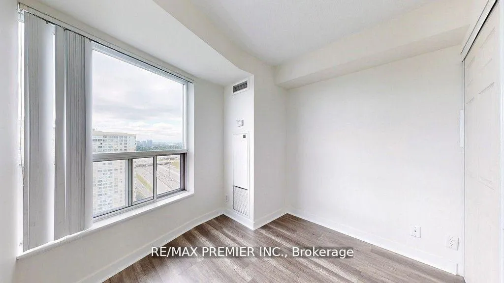 Photo 9 of Unit 3010, 36 Lee Centre Drive, Scarborough, Woburn — HOMEH