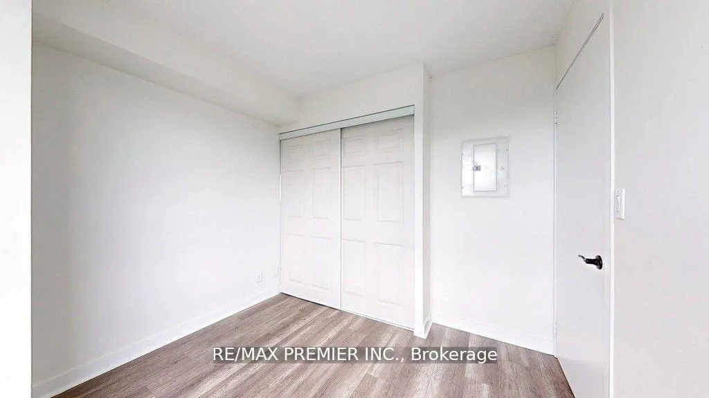 Photo 10 of Unit 3010, 36 Lee Centre Drive, Scarborough, Woburn — HOMEH