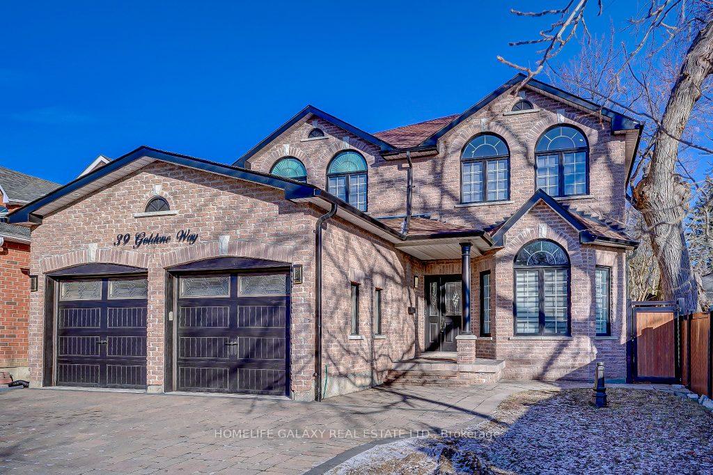 Front of Unit M & 2, 39 Goldene Way