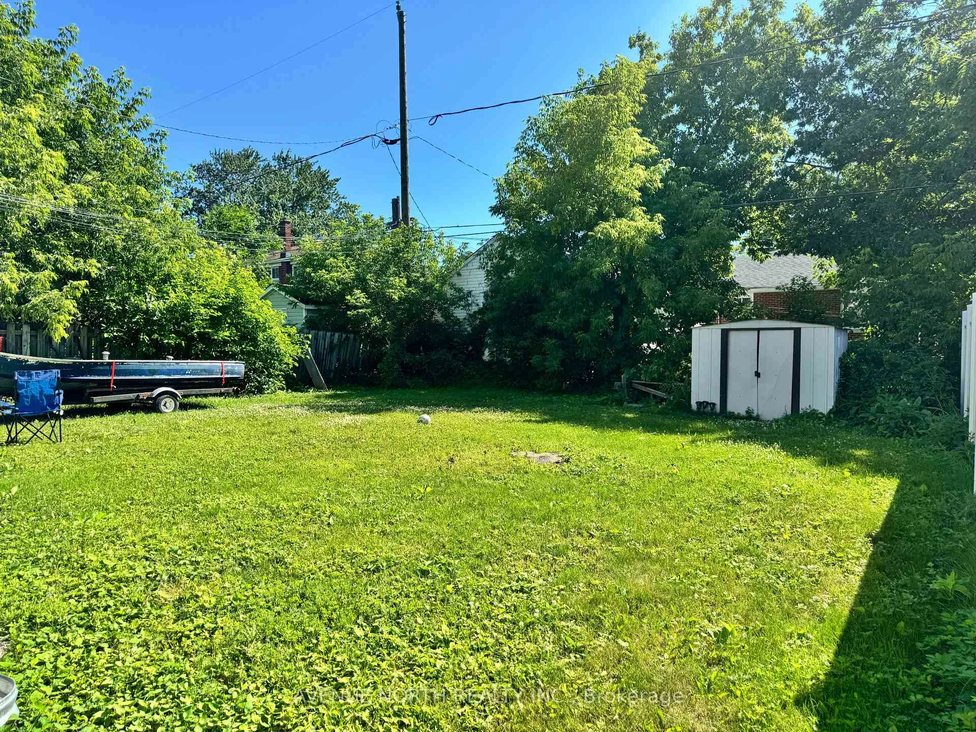 Photo 163 of 2473 Chasseur Avenue, Ottawa, Heron Park — HOMEH
