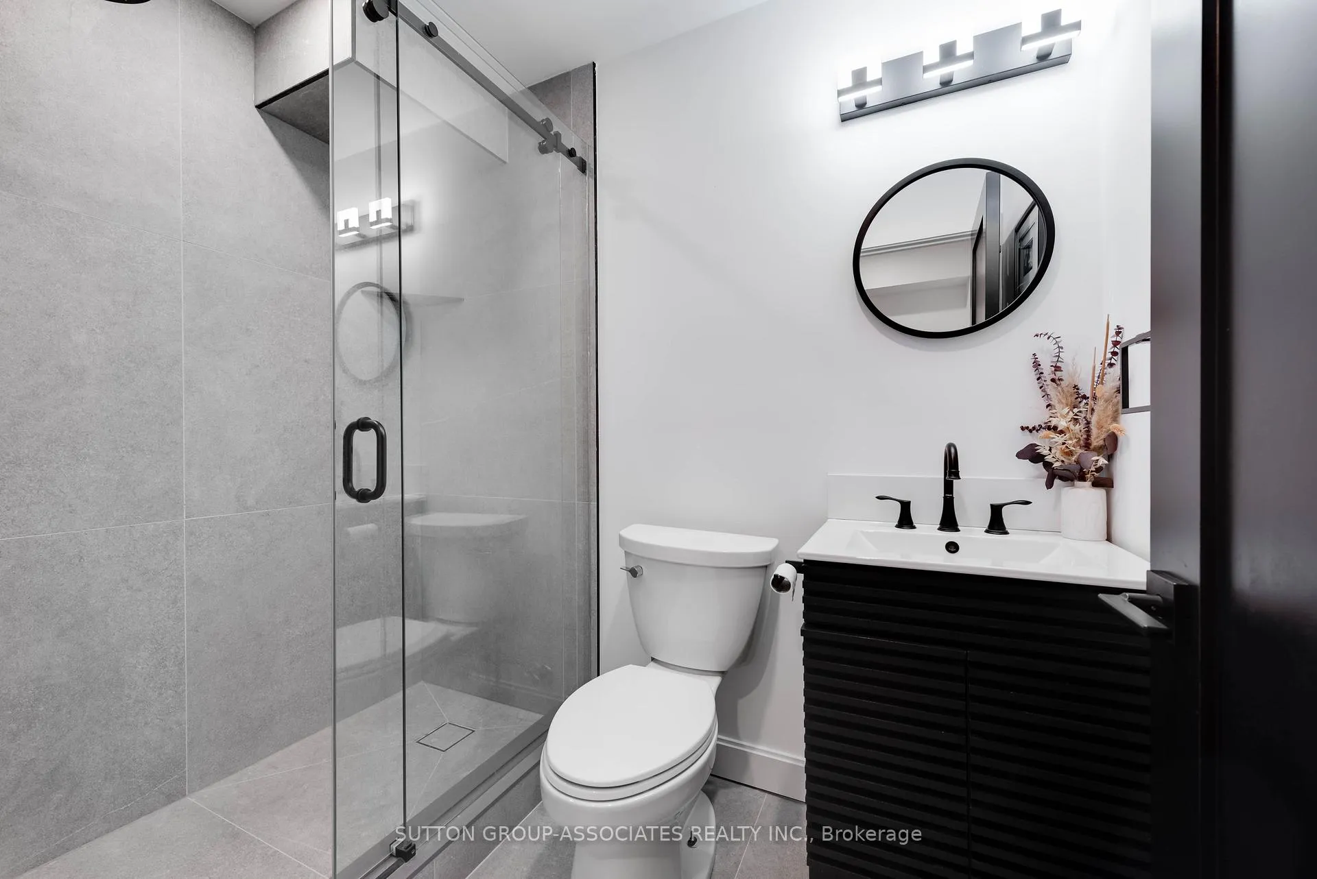 Photo 37 of 243 Robina Avenue, Toronto, Oakwood Village — HOMEH