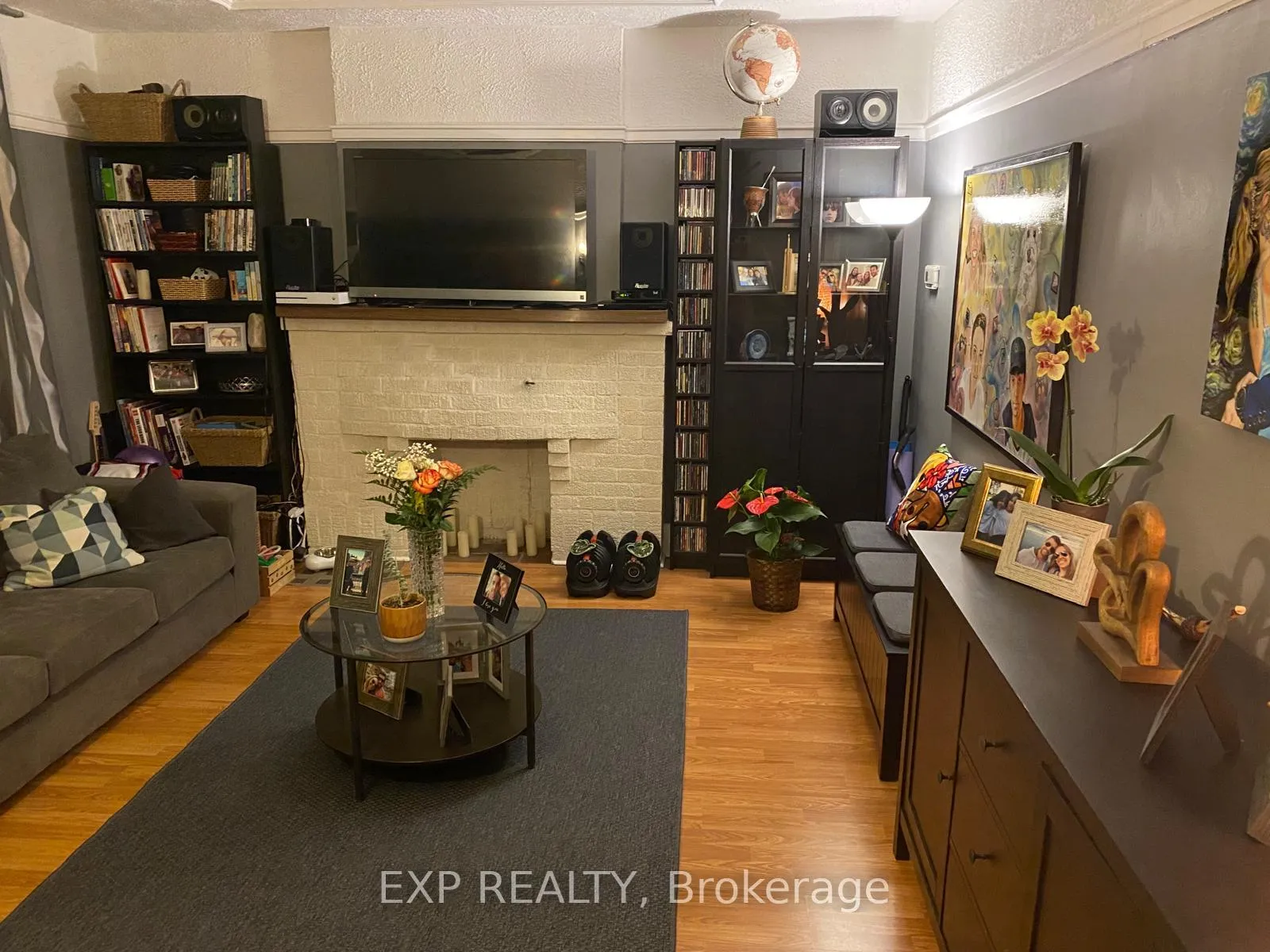 Photo 2 of 172 Eileen Avenue, Toronto, Rockcliffe-Smythe — HOMEH