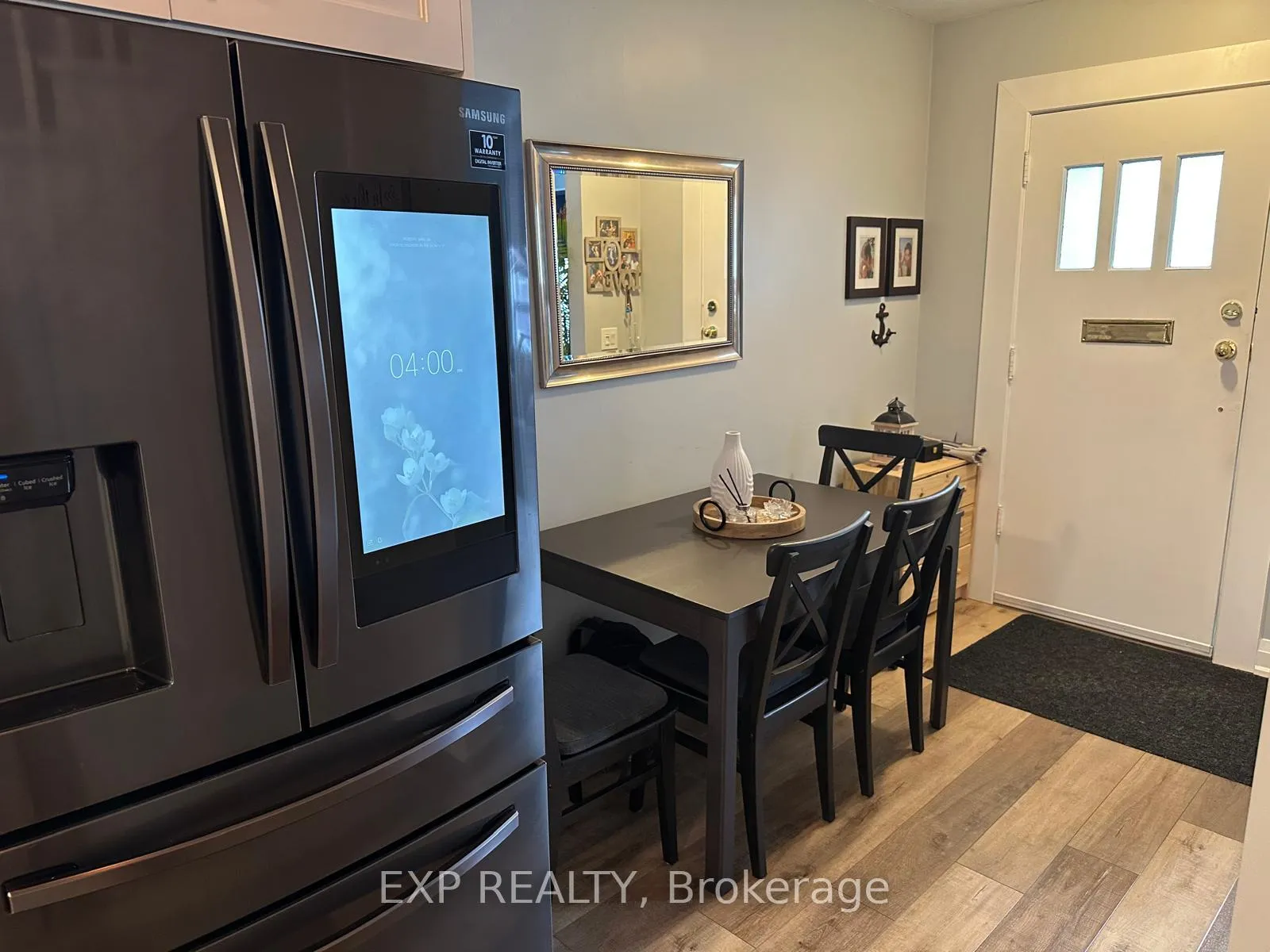 Photo 5 of 172 Eileen Avenue, Toronto, Rockcliffe-Smythe — HOMEH