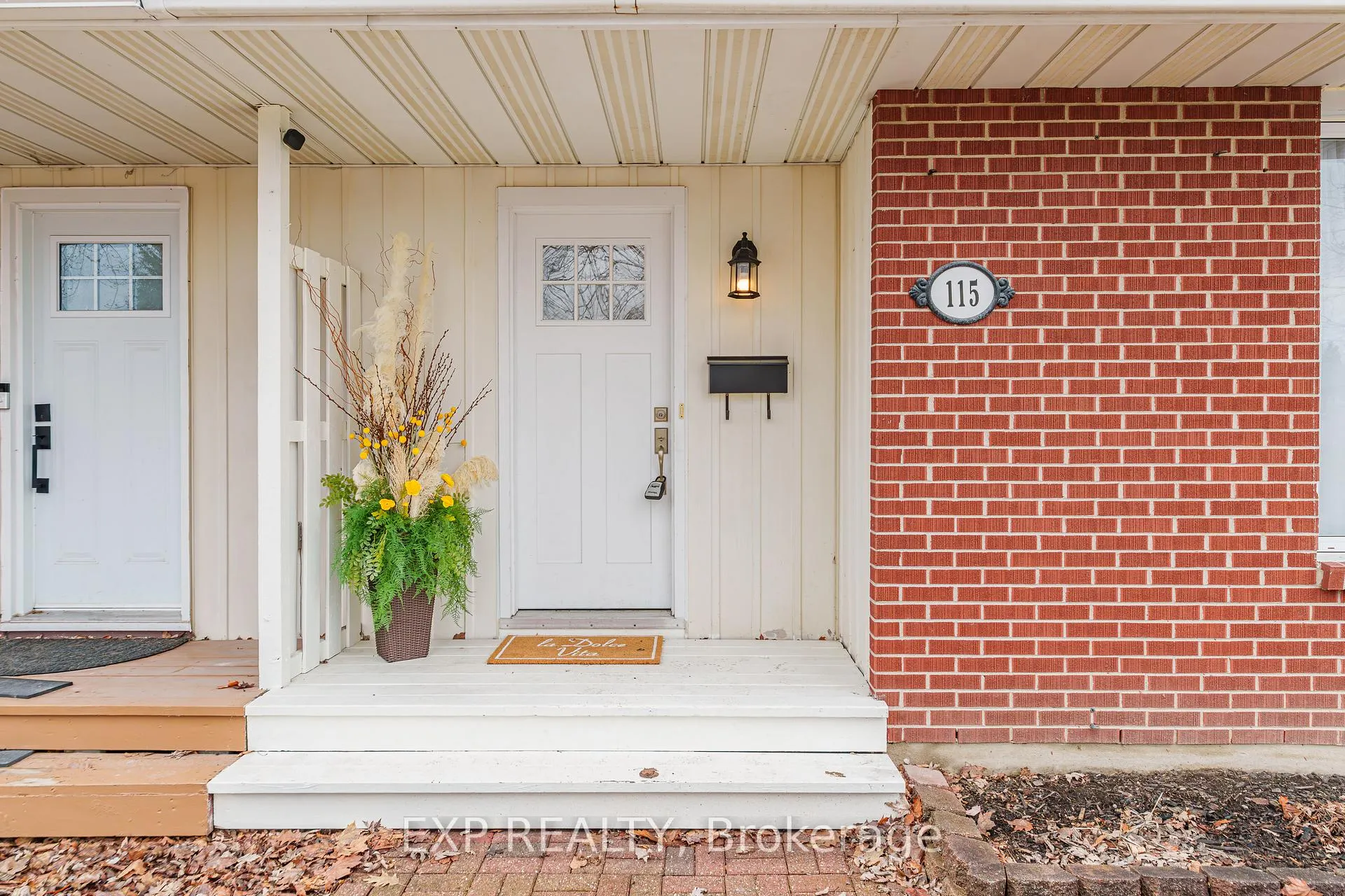 Photo 2 of 115 Sheldrake Drive, Ottawa, Kanata - Glencairn/Hazeldean — HOMEH