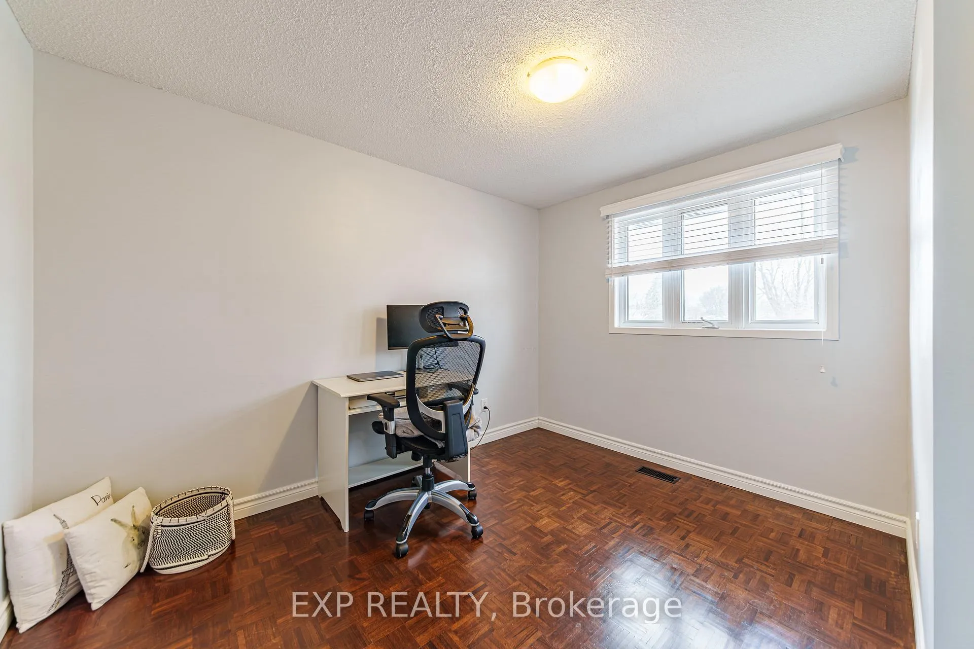 Photo 12 of 115 Sheldrake Drive, Ottawa, Kanata - Glencairn/Hazeldean — HOMEH