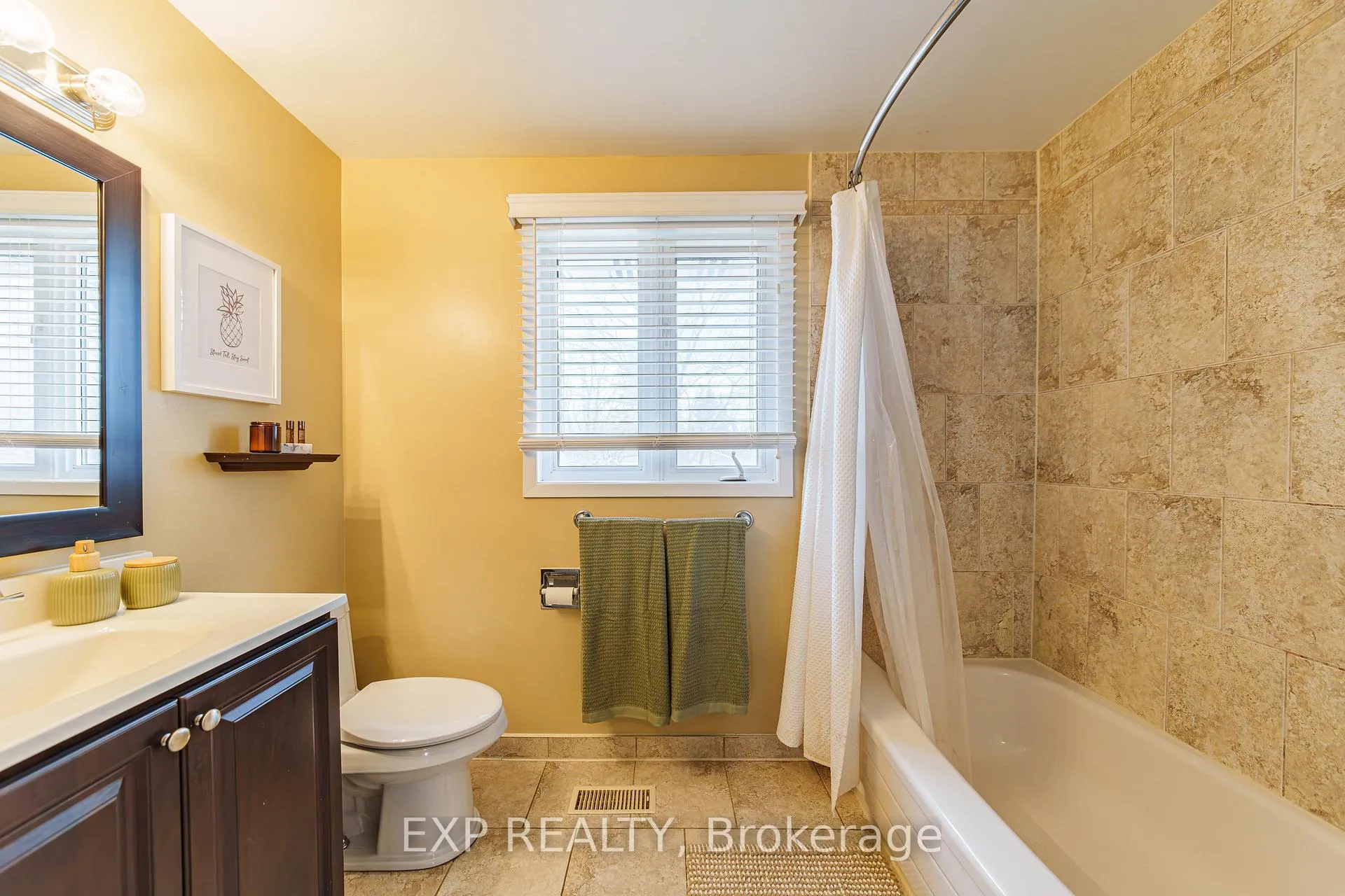 Photo 14 of 115 Sheldrake Drive, Ottawa, Kanata - Glencairn/Hazeldean — HOMEH