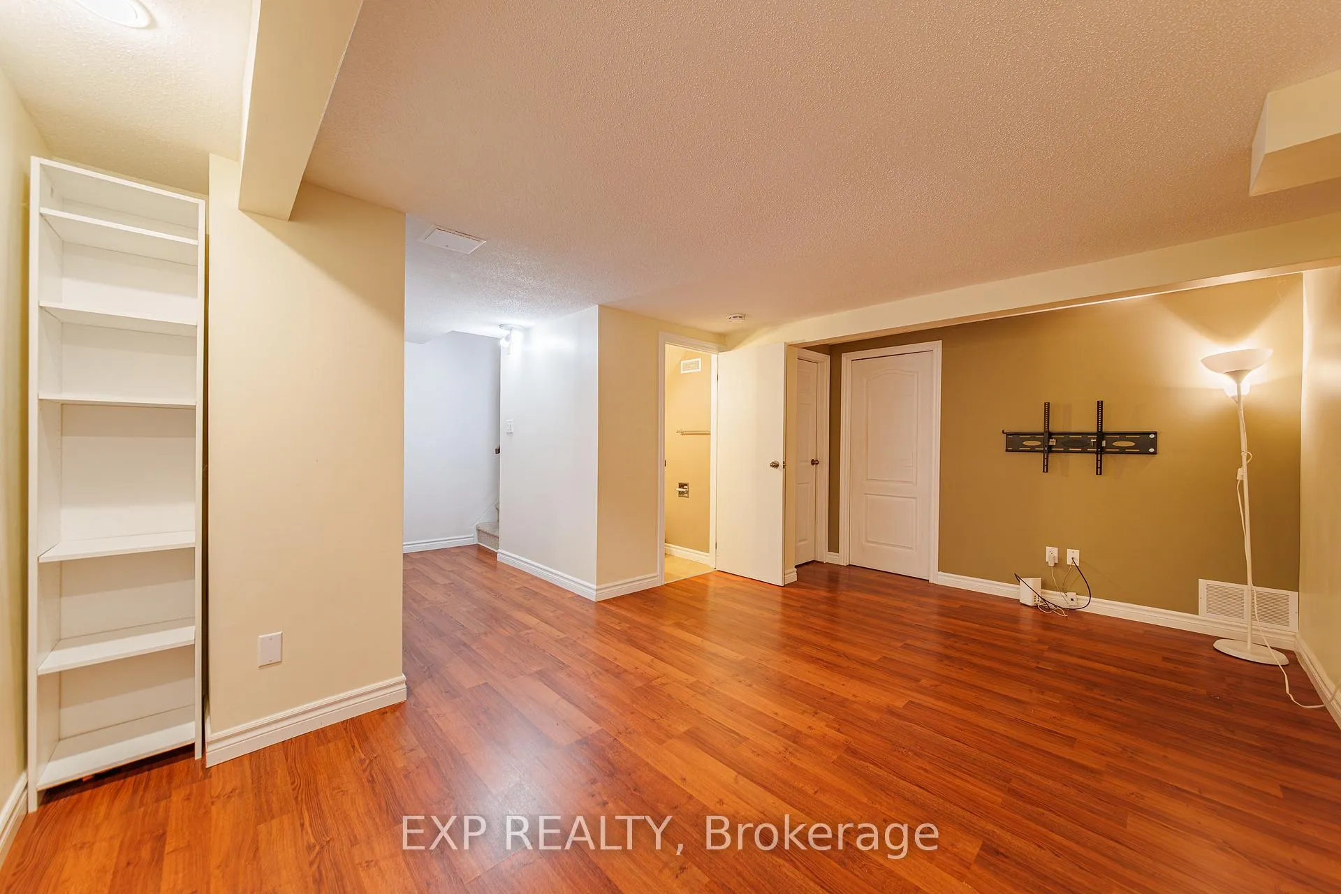 Photo 20 of 115 Sheldrake Drive, Ottawa, Kanata - Glencairn/Hazeldean — HOMEH