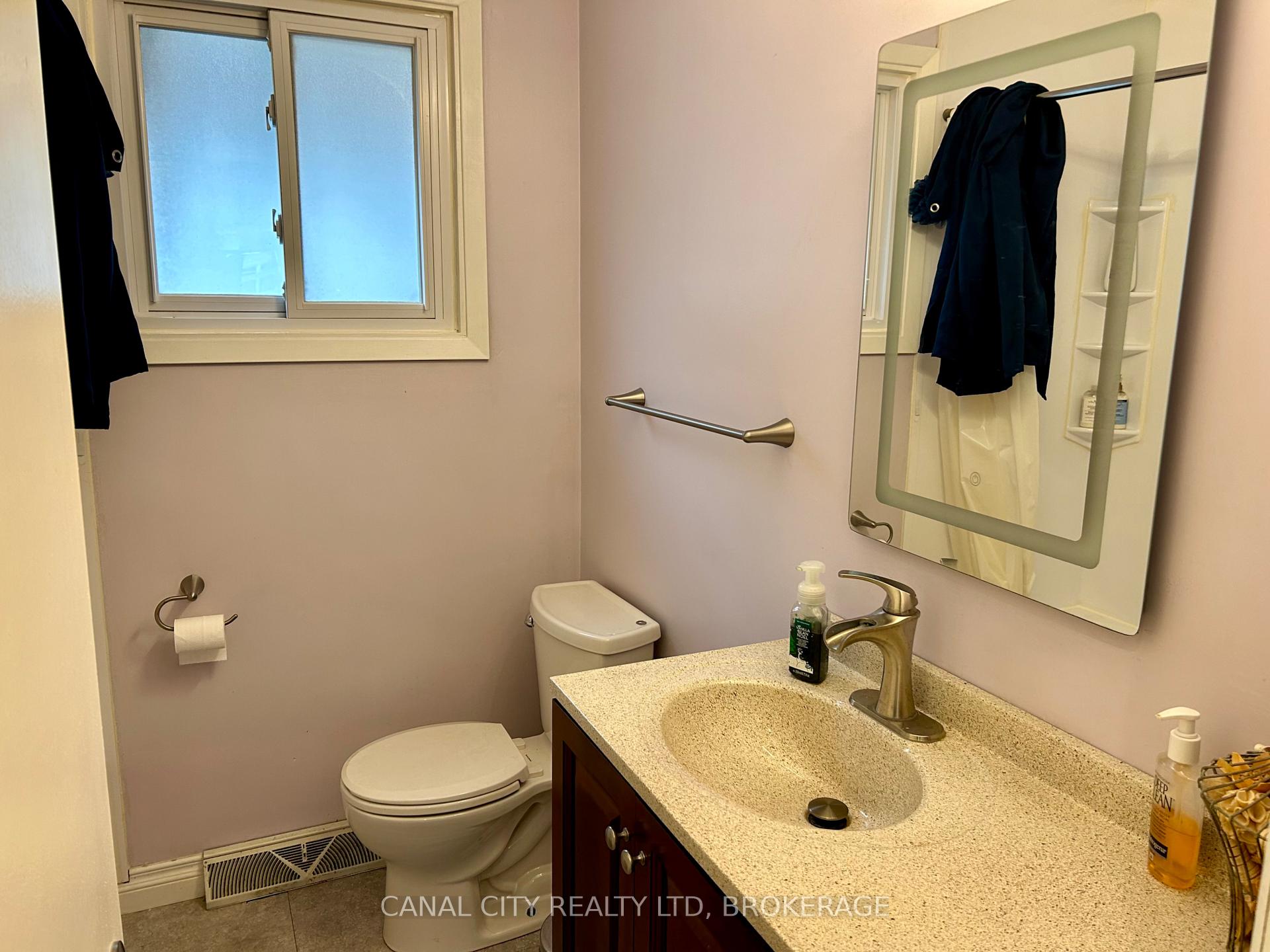 Photo 9 of 40 Battle Street, Thorold, Thorold Downtown — HOMEH