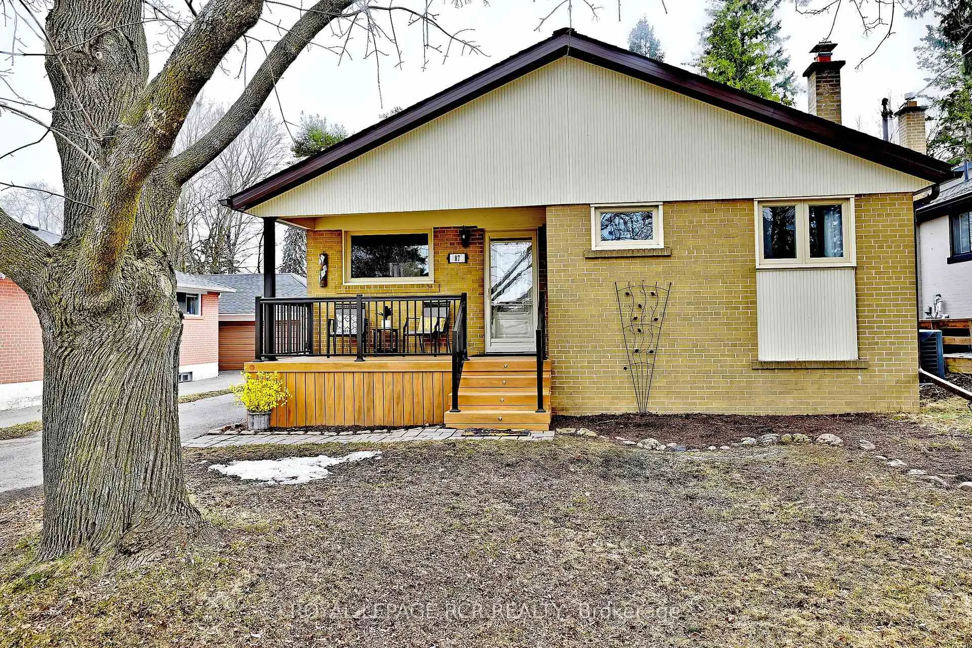 Front of 87 Richardson Drive
