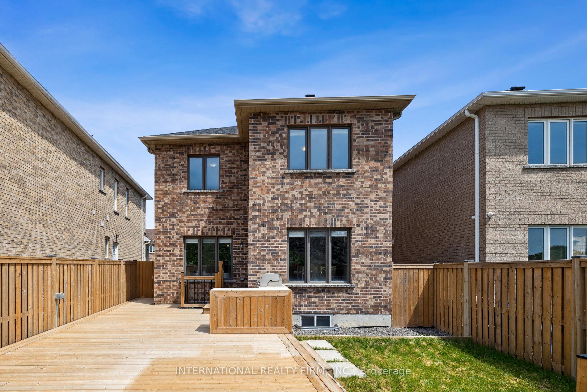 Photo 36 of 45 Baker Street, Thorold, Thorold Downtown — HOMEH