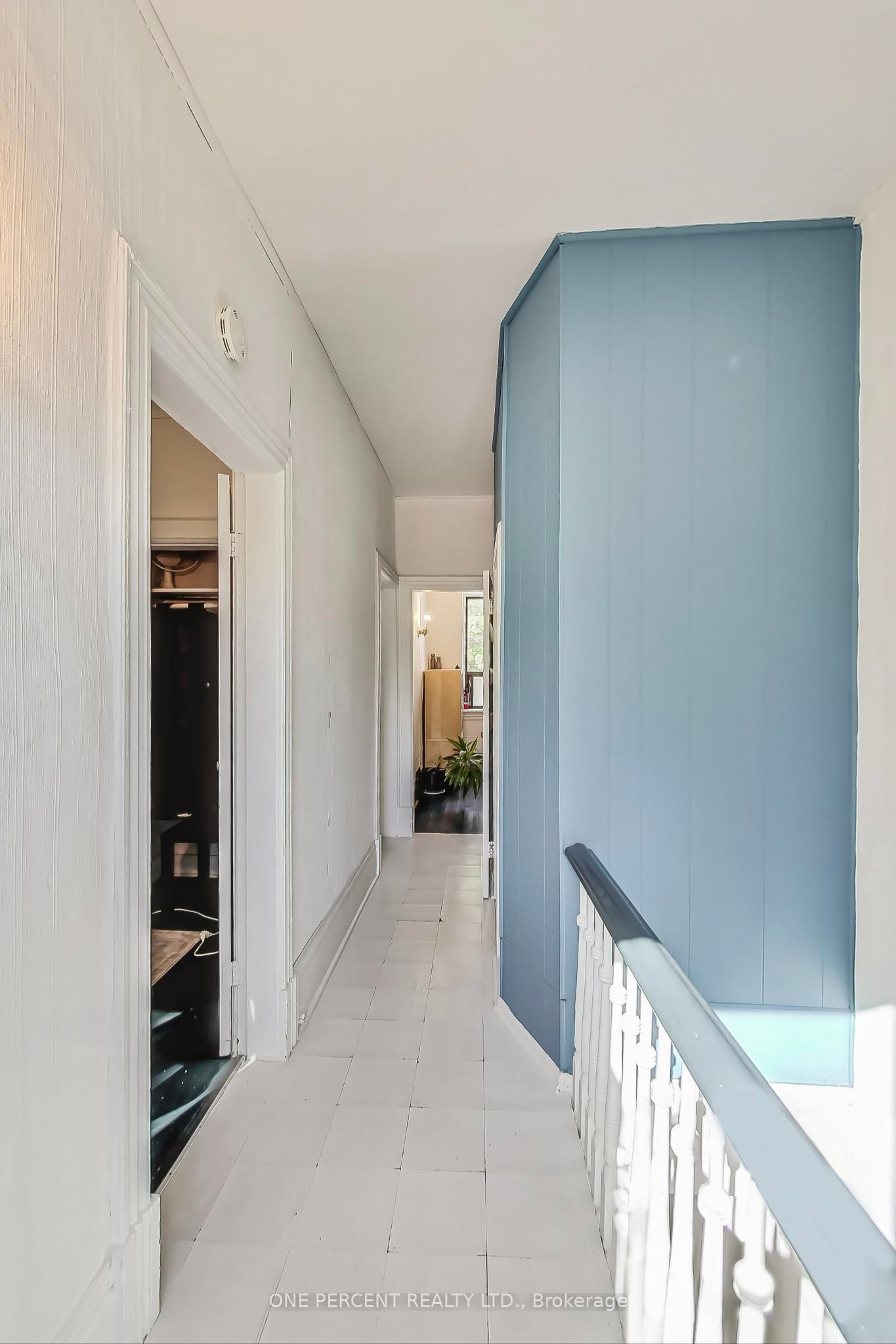 Photo 56 of 825 Adelaide Street W, Toronto, Niagara — HOMEH