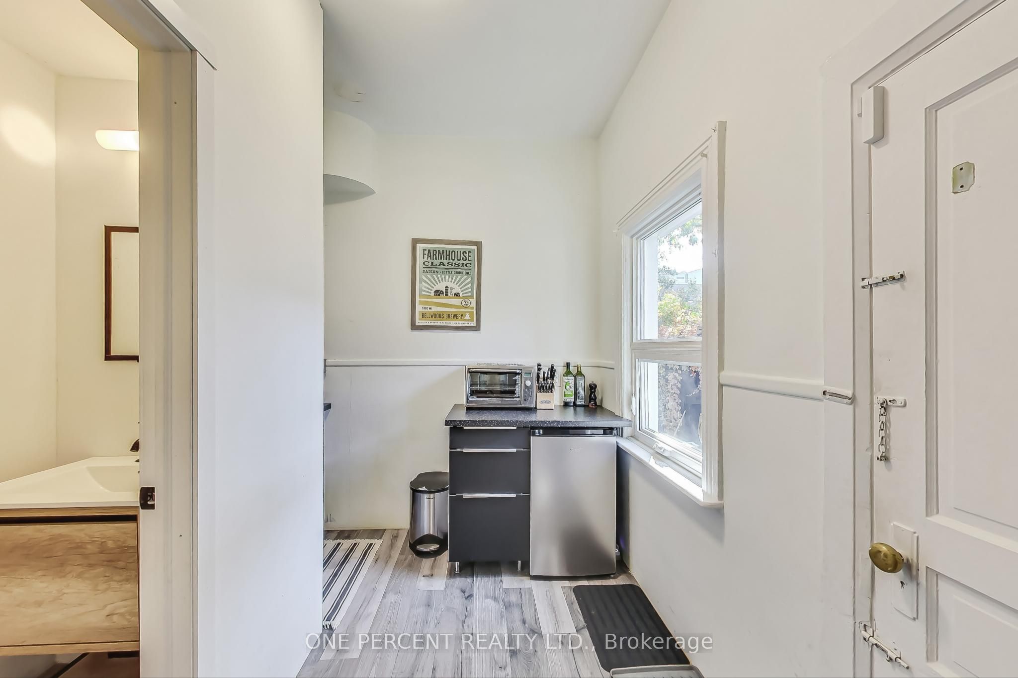 Photo 52 of 825 Adelaide Street W, Toronto, Niagara — HOMEH