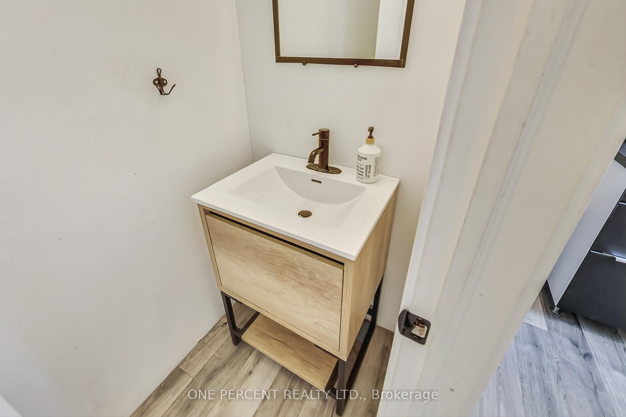 Photo 55 of 825 Adelaide Street W, Toronto, Niagara — HOMEH