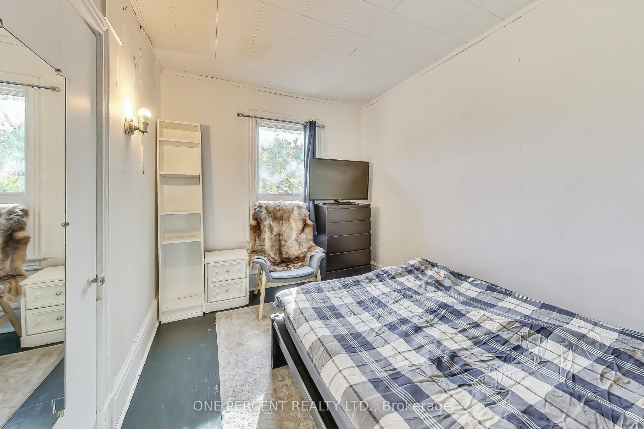 Photo 63 of 825 Adelaide Street W, Toronto, Niagara — HOMEH