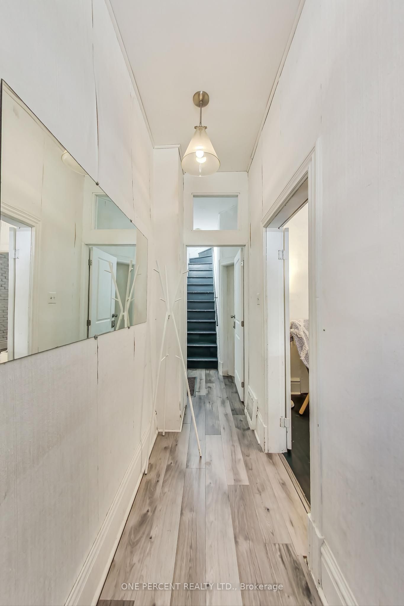 Photo 44 of 825 Adelaide Street W, Toronto, Niagara — HOMEH