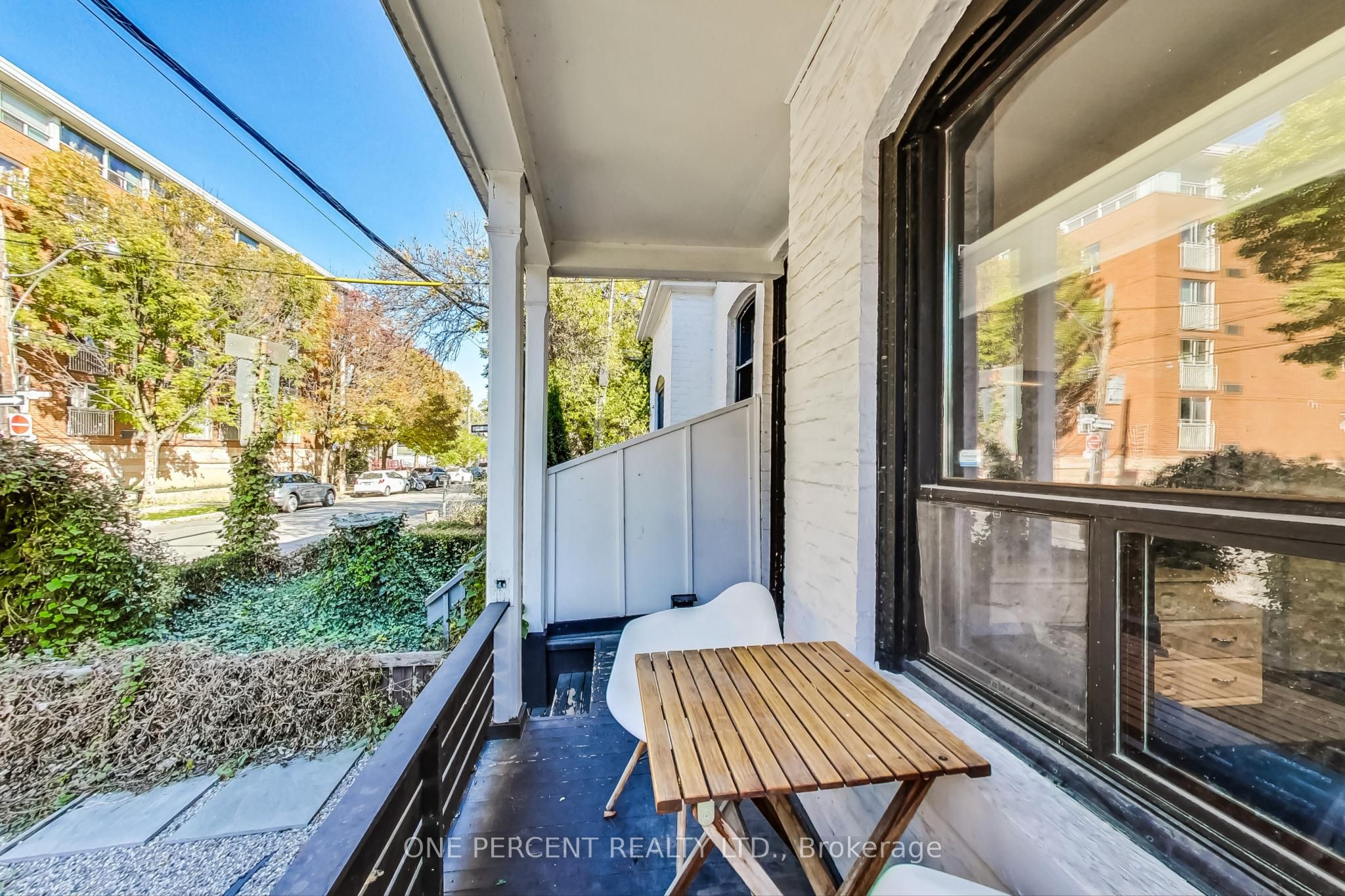 Photo 43 of 825 Adelaide Street W, Toronto, Niagara — HOMEH