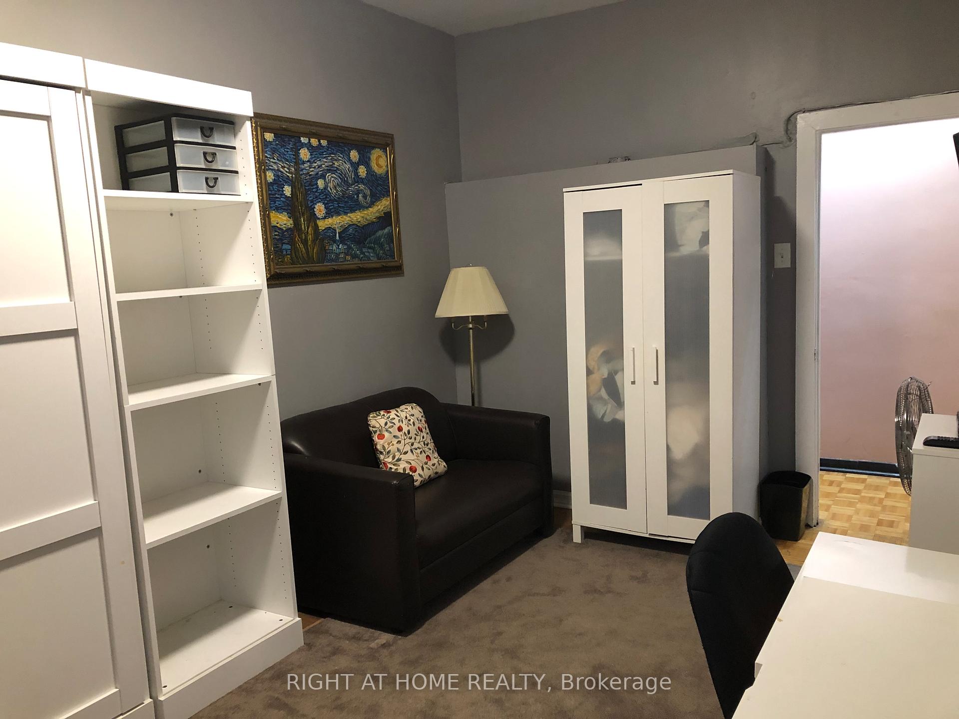 Photo 3 of 505 Markham Street, Toronto, Palmerston-Little Italy — HOMEH
