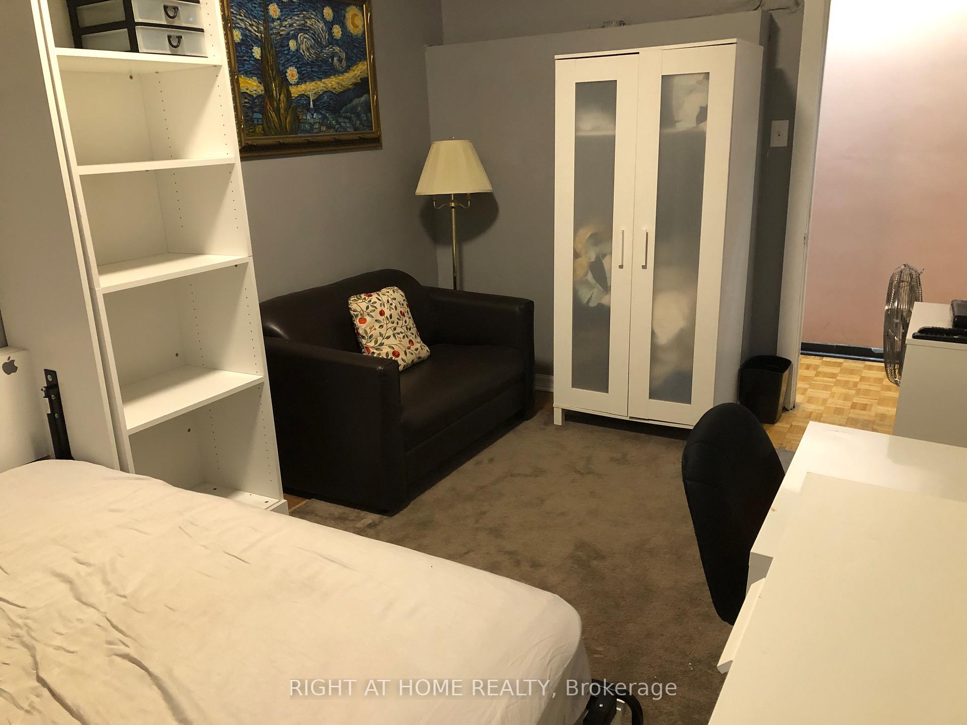Photo 6 of 505 Markham Street, Toronto, Palmerston-Little Italy — HOMEH