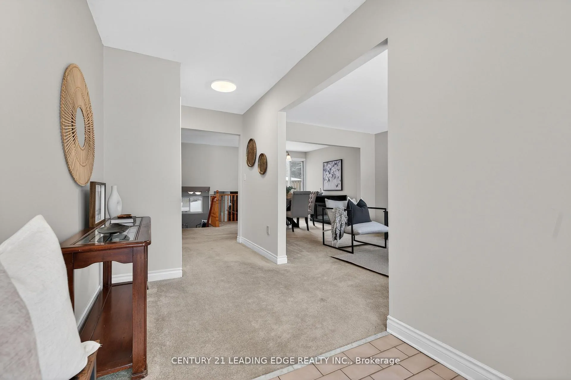 Photo 6 of 14 Valleycrest Drive, Clarington, Courtice — HOMEH