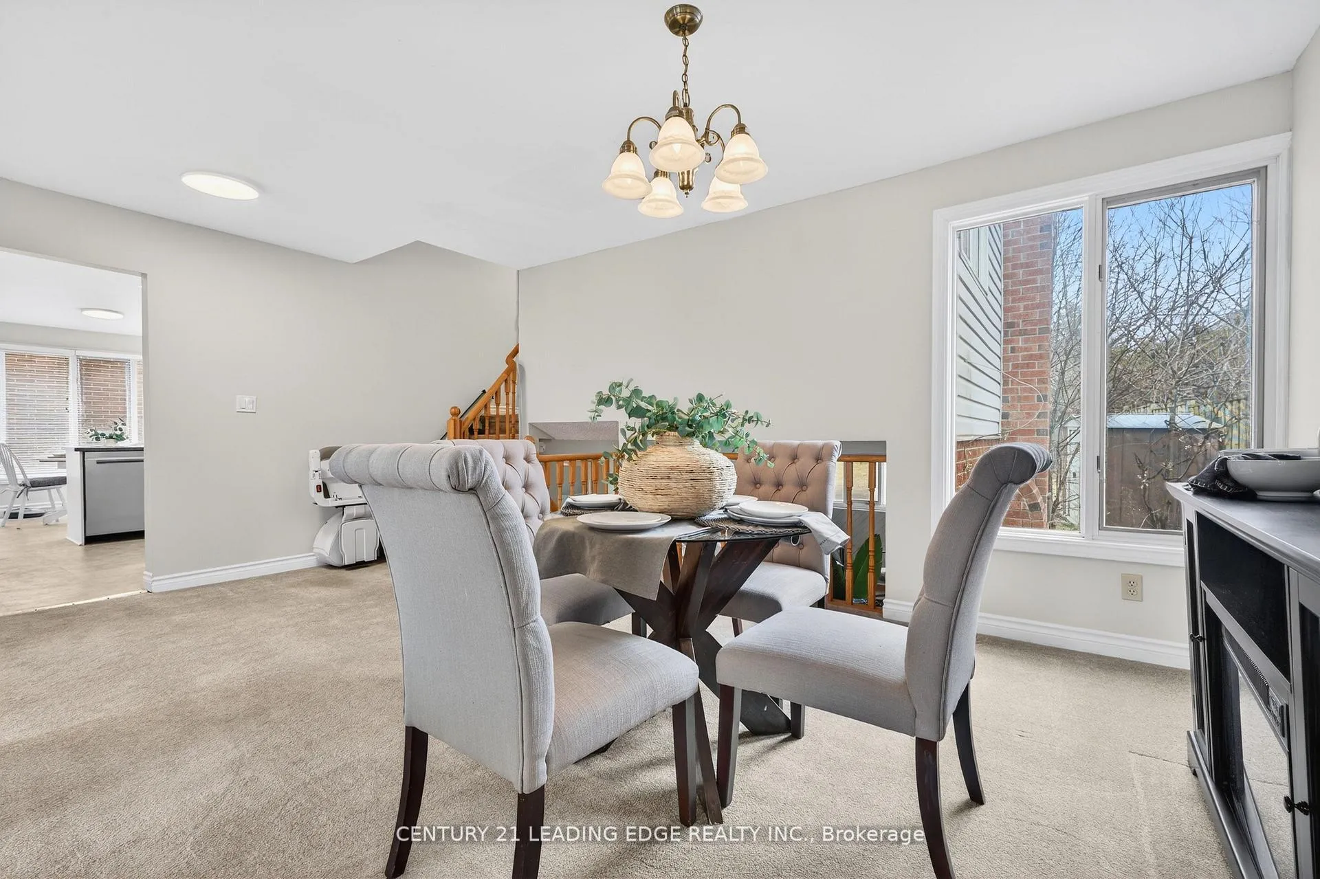 Photo 13 of 14 Valleycrest Drive, Clarington, Courtice — HOMEH