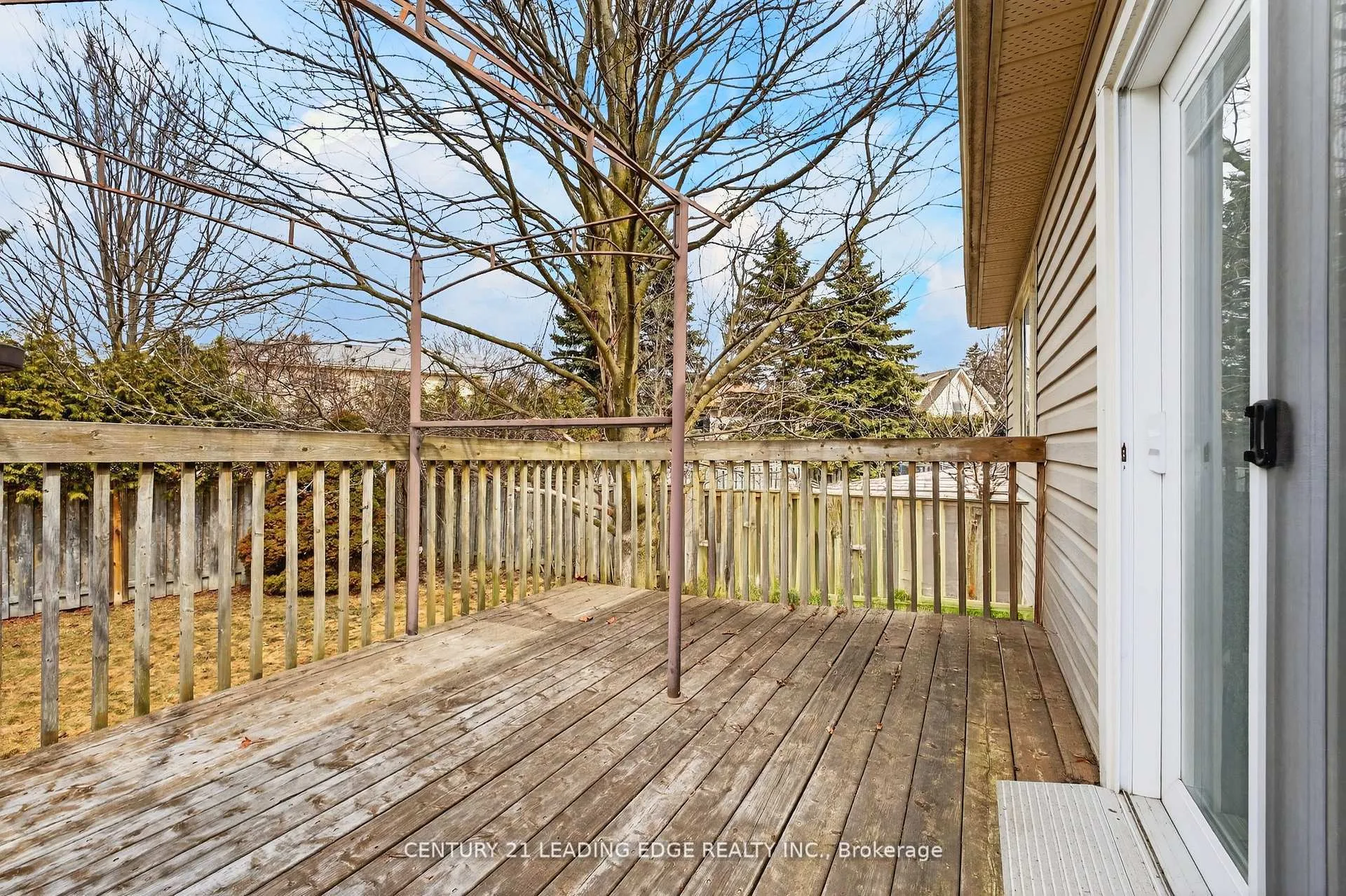 Photo 30 of 14 Valleycrest Drive, Clarington, Courtice — HOMEH