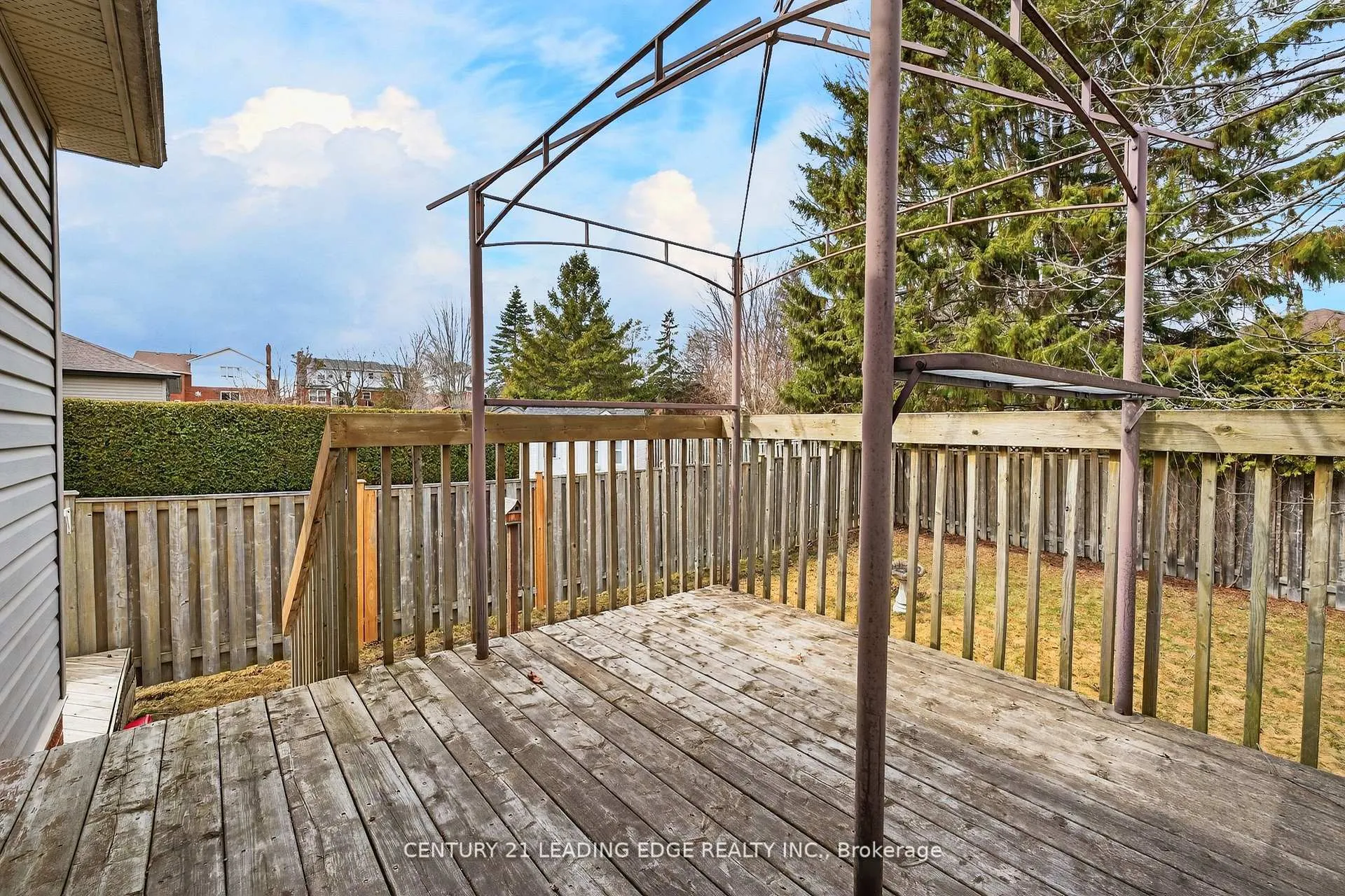 Photo 31 of 14 Valleycrest Drive, Clarington, Courtice — HOMEH