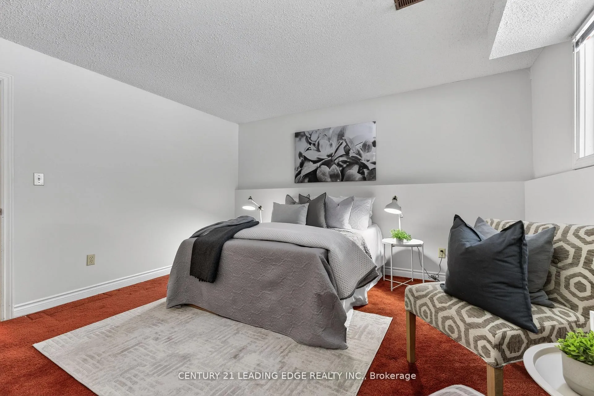 Photo 42 of 14 Valleycrest Drive, Clarington, Courtice — HOMEH