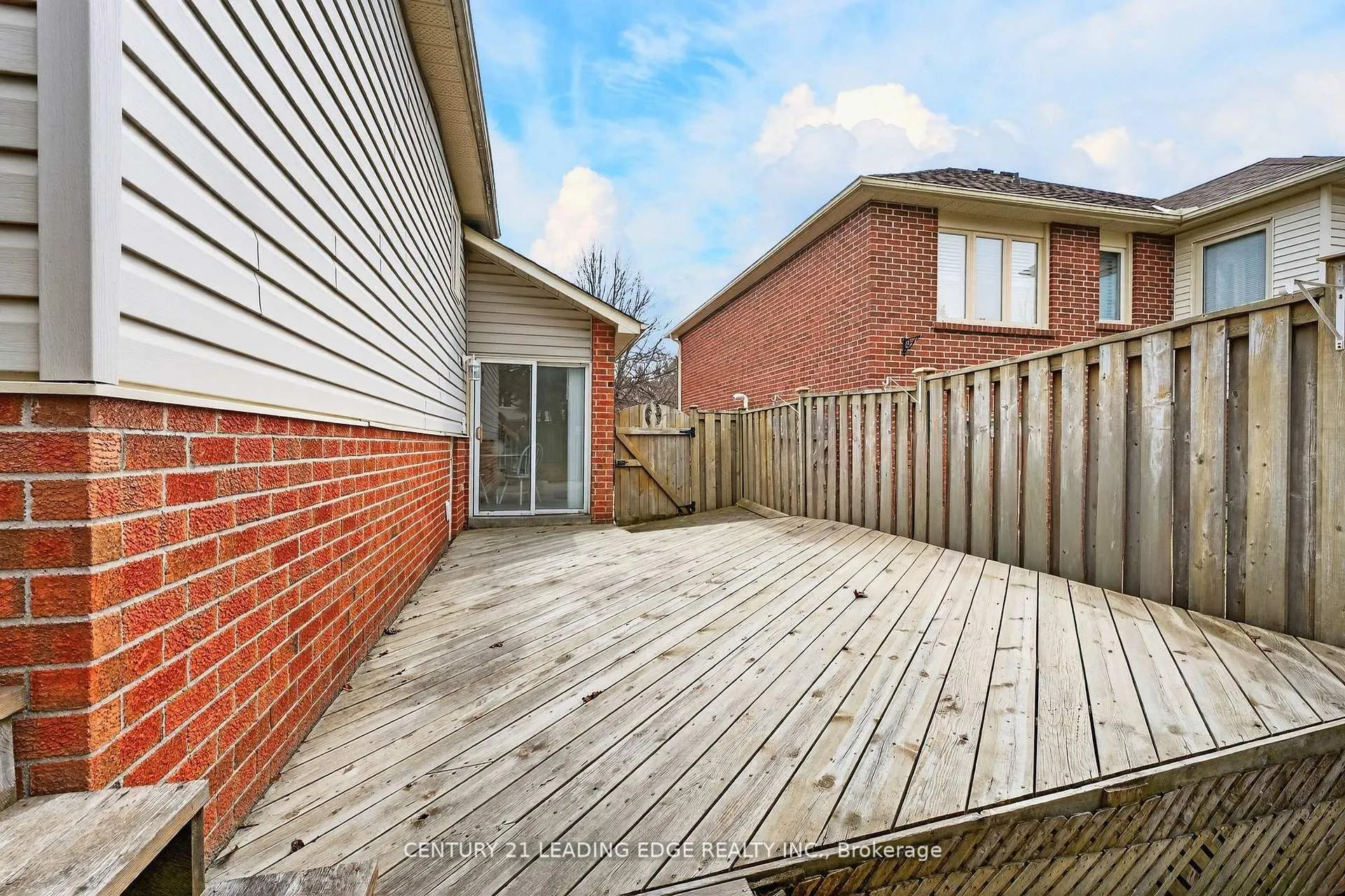 Photo 46 of 14 Valleycrest Drive, Clarington, Courtice — HOMEH