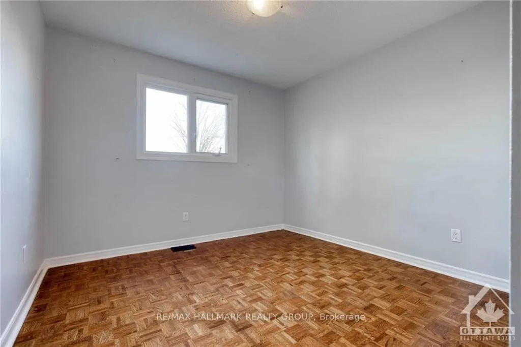 Photo 314 of 642 Gaines Drive, Ottawa, Beacon Hill North — HOMEH