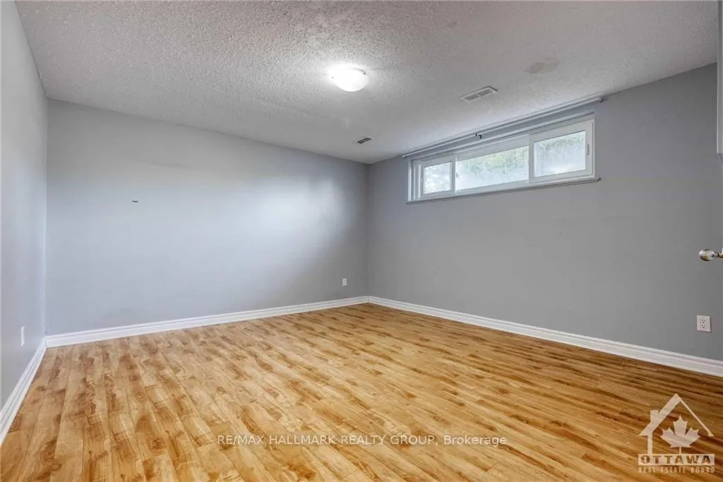 Photo 394 of 642 Gaines Drive, Ottawa, Beacon Hill North — HOMEH