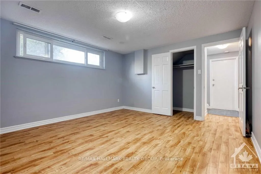 Photo 429 of 642 Gaines Drive, Ottawa, Beacon Hill North — HOMEH