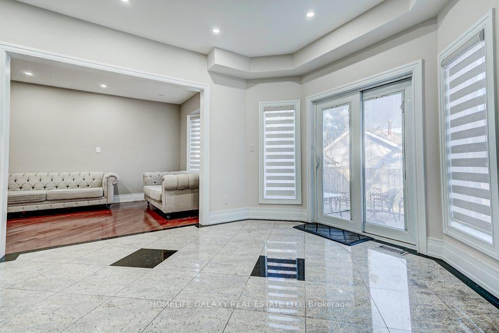Photo 2 of Unit Full Ho, 39 Goldene Way, Scarborough, Highland Creek — HOMEH