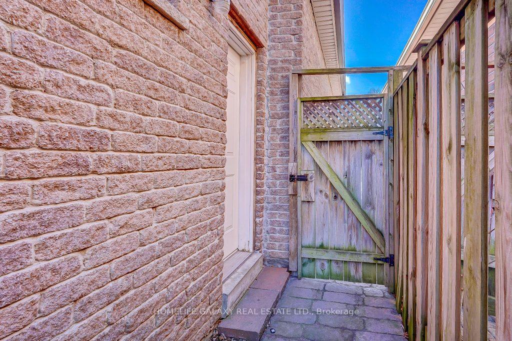 Photo 26 of Unit Full Ho, 39 Goldene Way, Scarborough, Highland Creek — HOMEH