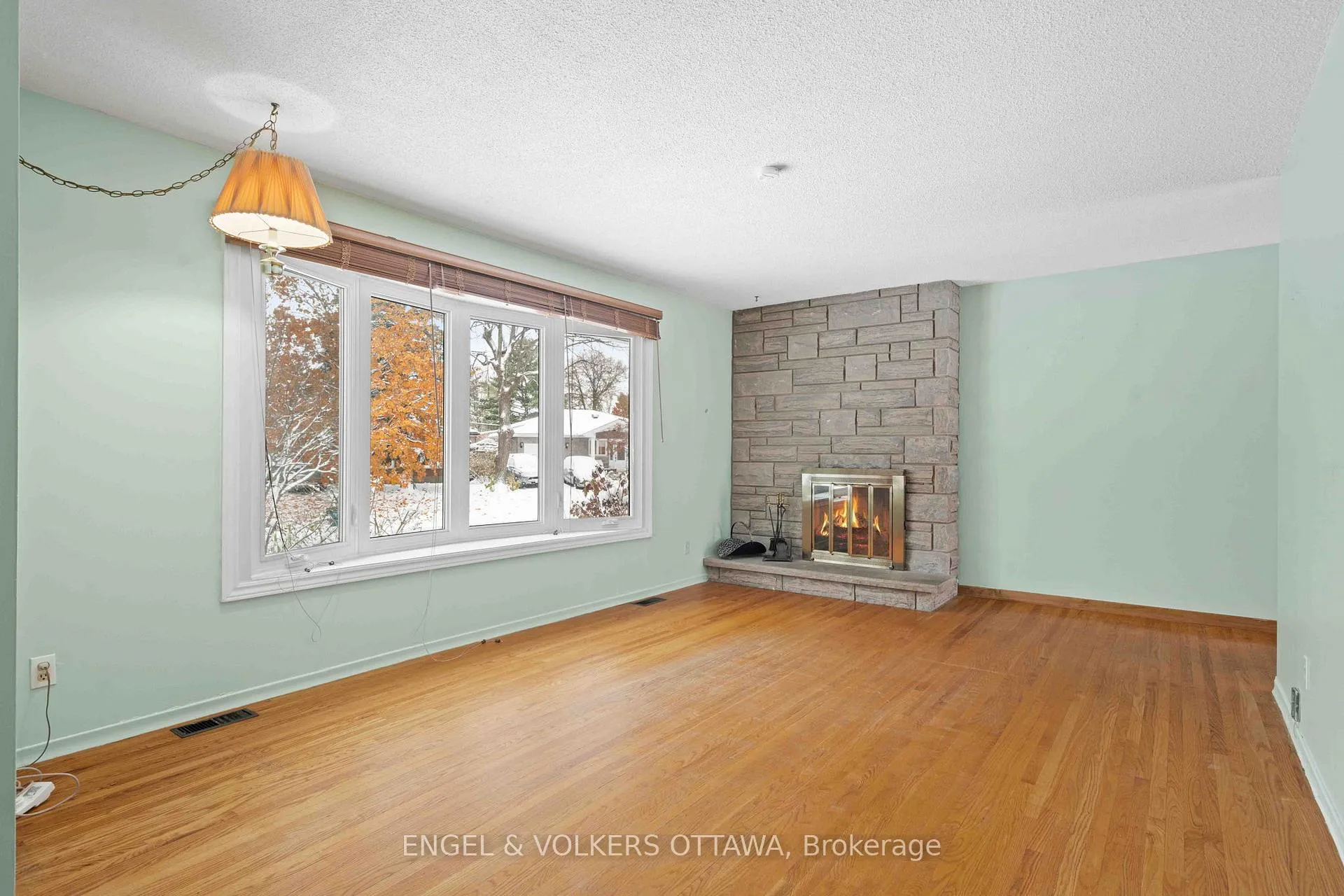 Photo 162 of 1957 Sharel Drive, Ottawa, Guildwood Estates - Urbandale Acres — HOMEH