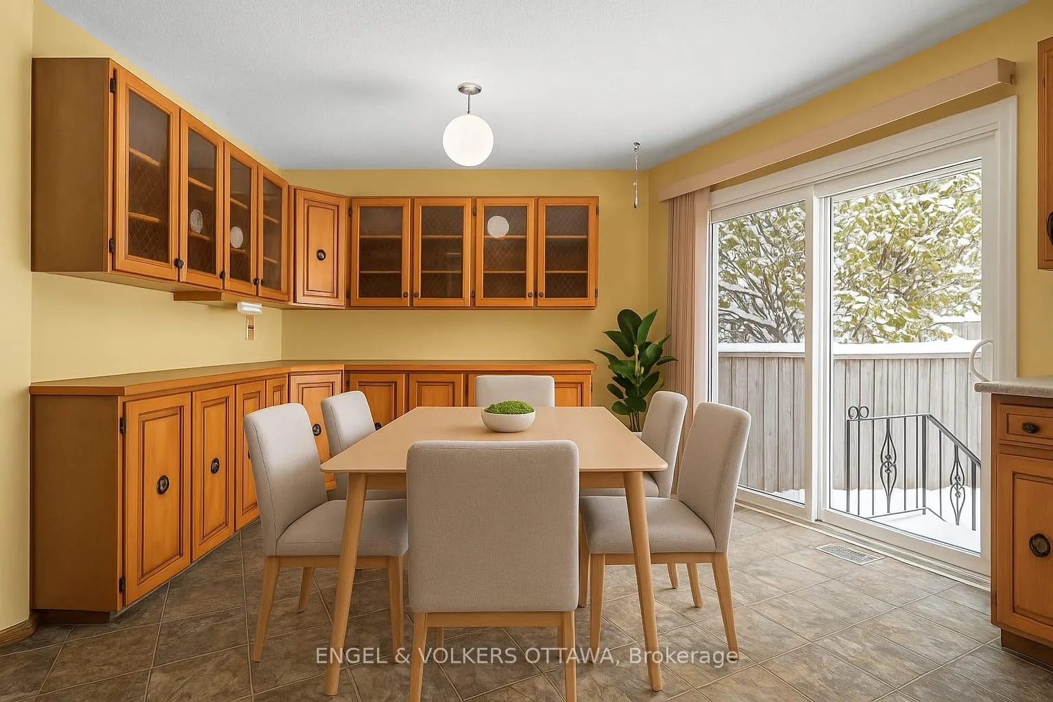 Photo 401 of 1957 Sharel Drive, Ottawa, Guildwood Estates - Urbandale Acres — HOMEH