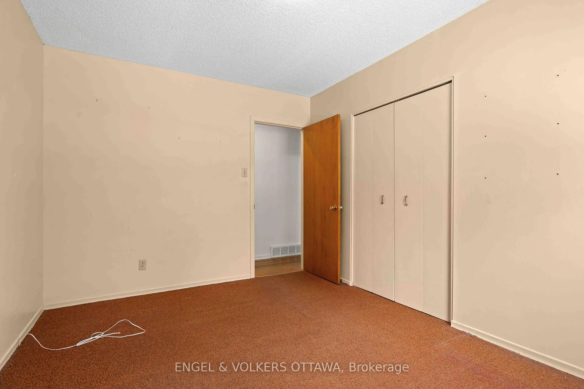 Photo 630 of 1957 Sharel Drive, Ottawa, Guildwood Estates - Urbandale Acres — HOMEH