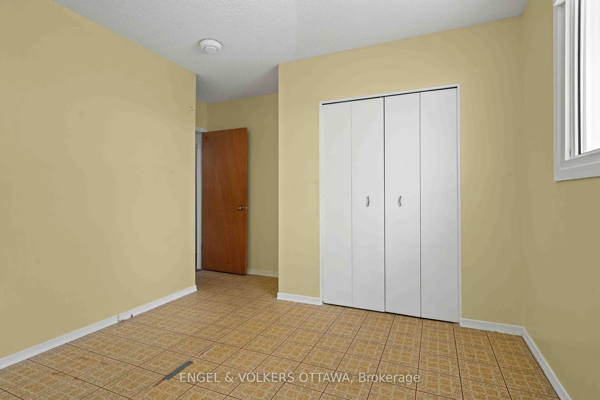 Photo 779 of 1957 Sharel Drive, Ottawa, Guildwood Estates - Urbandale Acres — HOMEH