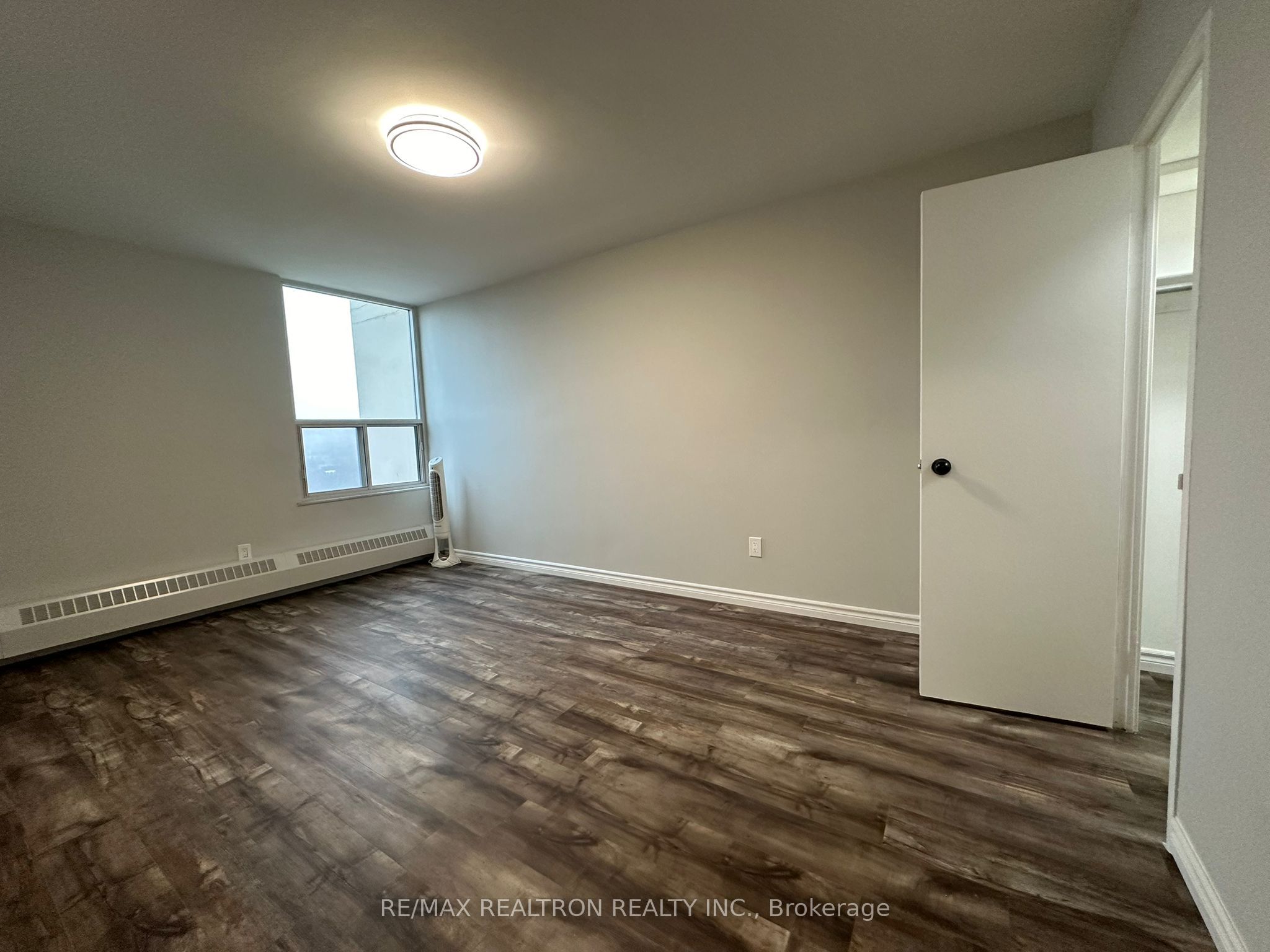Photo 22 of Unit 1702, 60 Pavane Linkway, Toronto, Flemingdon Park — HOMEH