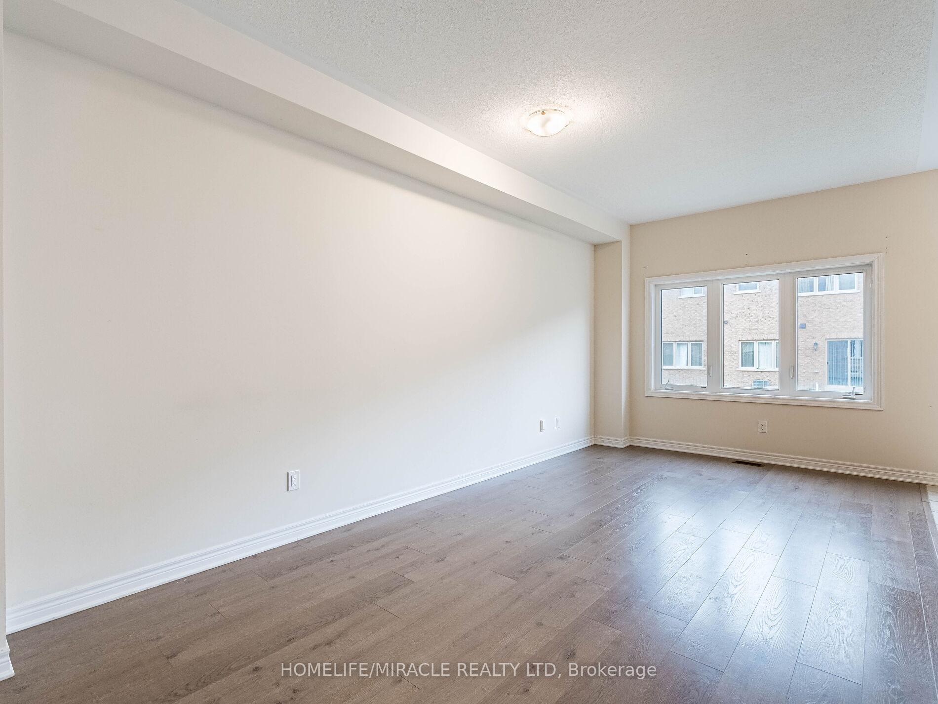 Photo 10 of 53 Sparkle Drive, Thorold, Rolling Meadows — HOMEH