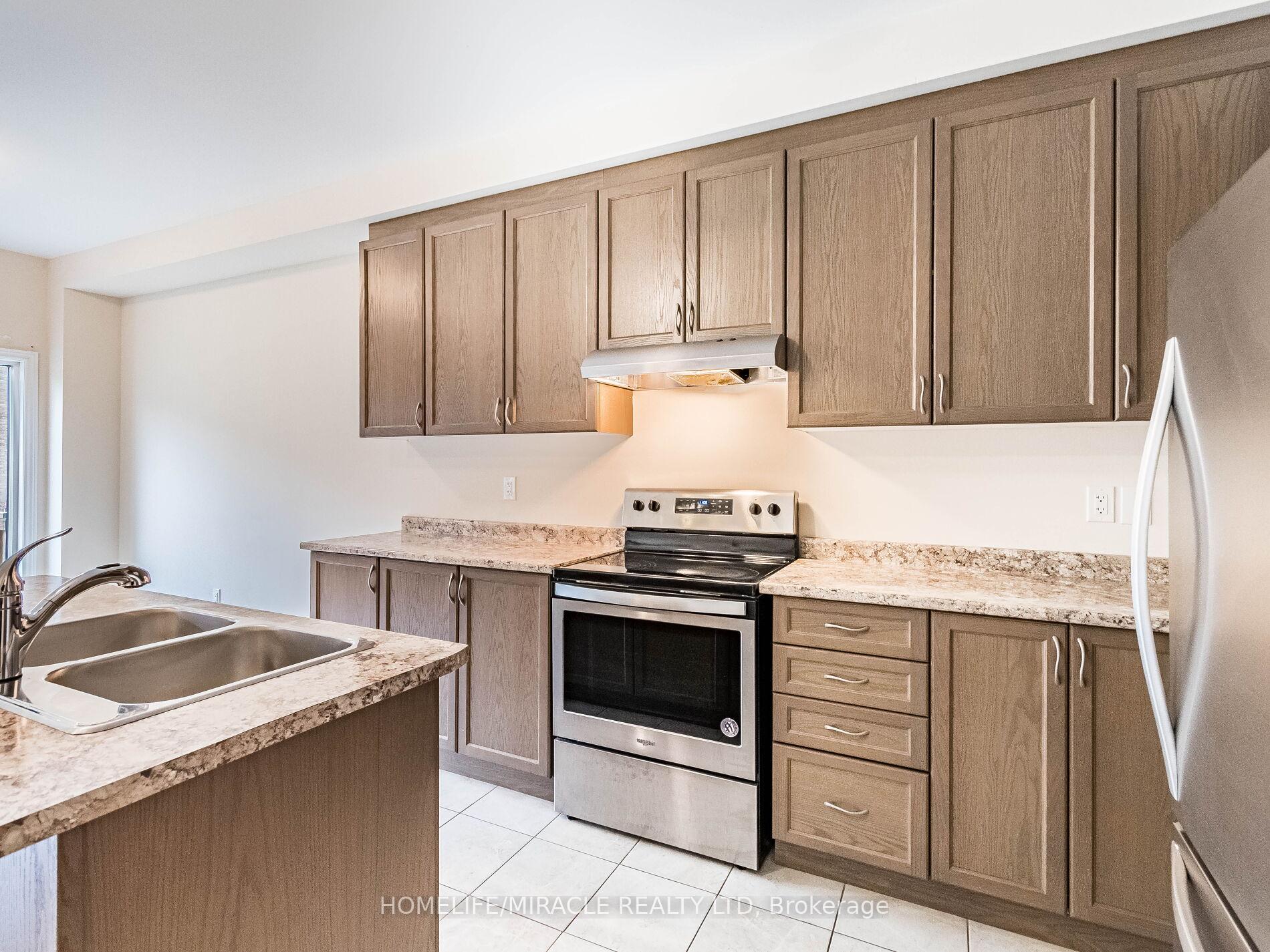 Photo 13 of 53 Sparkle Drive, Thorold, Rolling Meadows — HOMEH