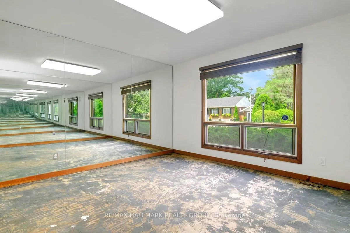 Photo 322 of 152 Dorothea Drive S, Ottawa, Mooneys Bay/Revelstoke — HOMEH