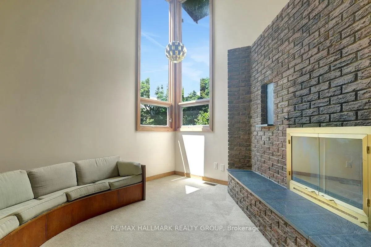 Photo 506 of 152 Dorothea Drive S, Ottawa, Mooneys Bay/Revelstoke — HOMEH