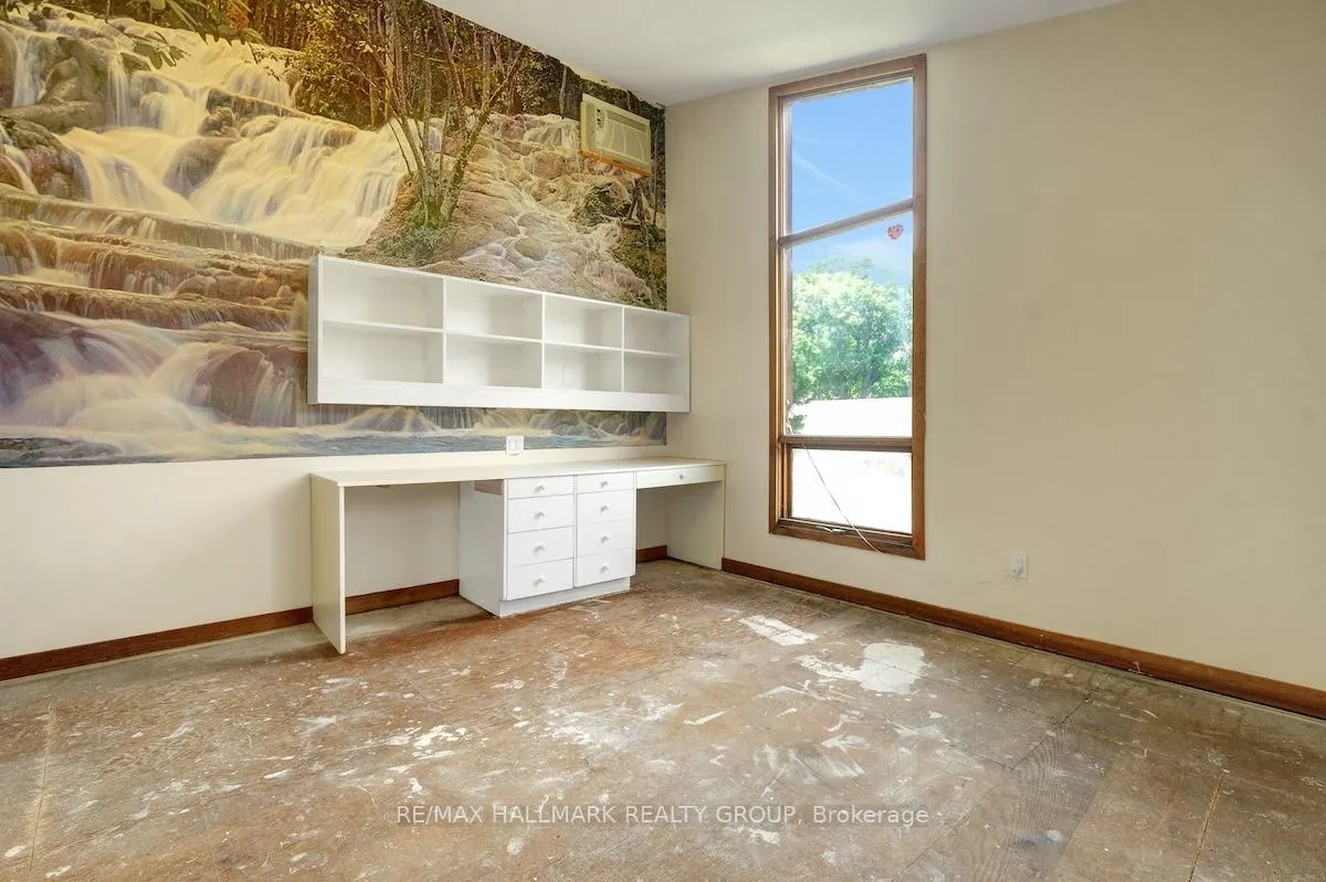 Photo 660 of 152 Dorothea Drive S, Ottawa, Mooneys Bay/Revelstoke — HOMEH