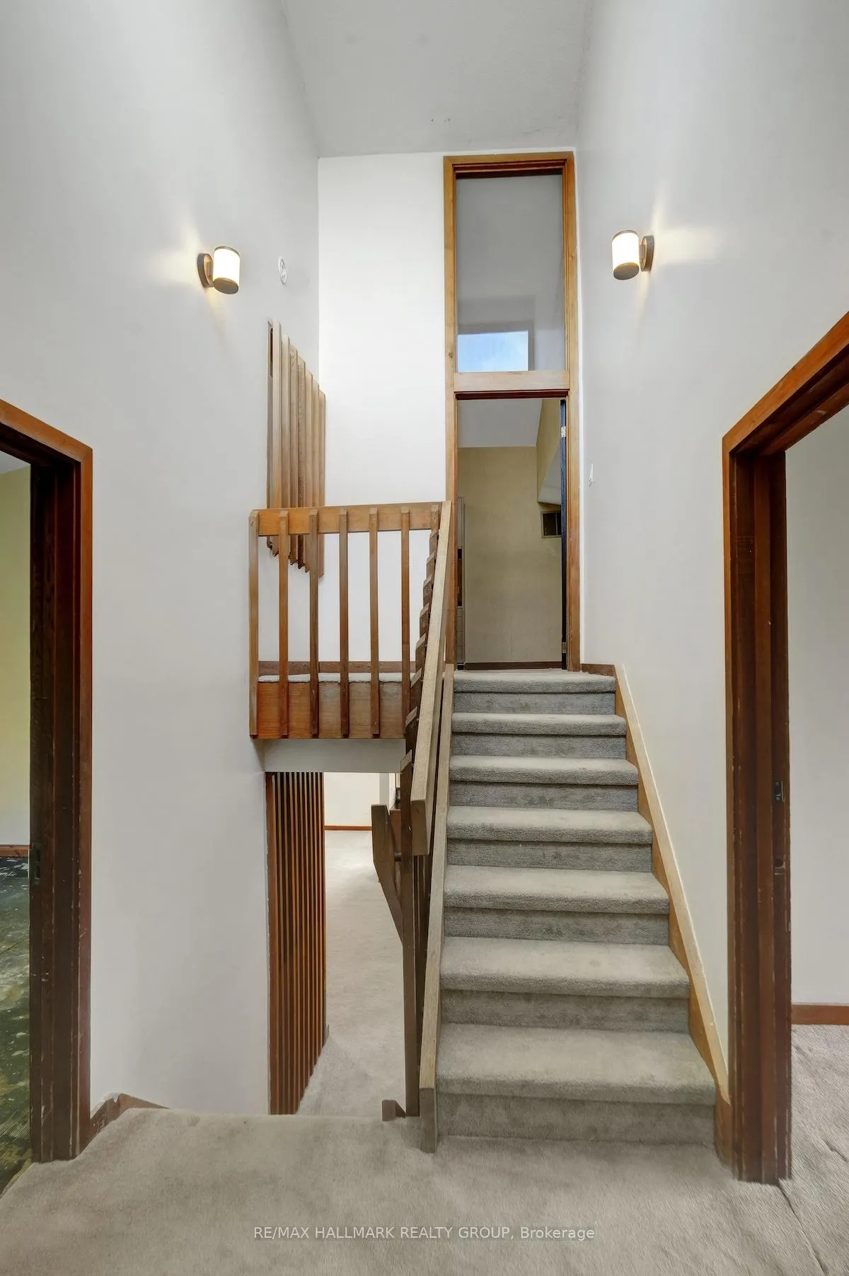 Photo 769 of 152 Dorothea Drive S, Ottawa, Mooneys Bay/Revelstoke — HOMEH