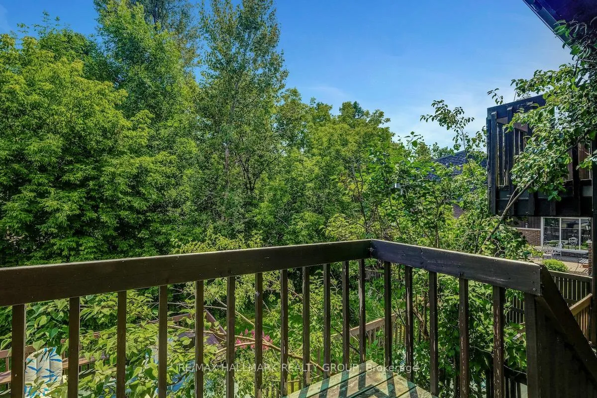 Photo 919 of 152 Dorothea Drive S, Ottawa, Mooneys Bay/Revelstoke — HOMEH