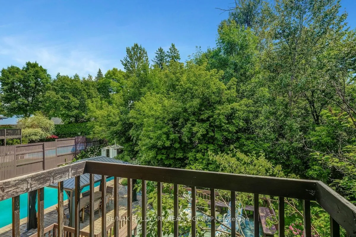Photo 946 of 152 Dorothea Drive S, Ottawa, Mooneys Bay/Revelstoke — HOMEH